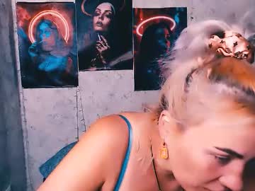 alinafrey 