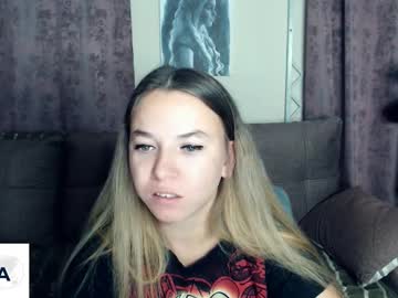 blondesparkle25