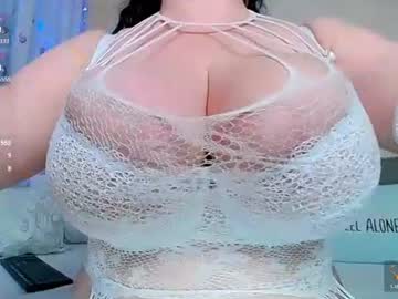 bustty squirty 