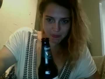 chellybum28