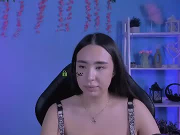dominika glow