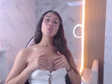 isabella blue t