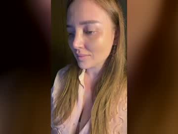 julia dubai