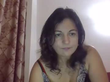 jully caitlyn