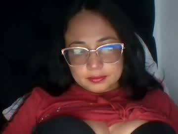 karoline queen2