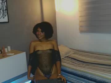 kiara lux1