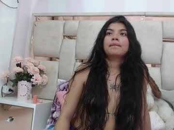 mia submissive1