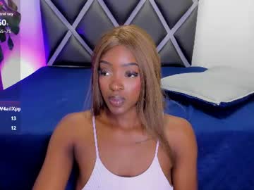 nahomy smiiths