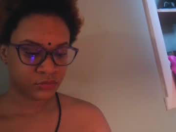 nickythehawtie