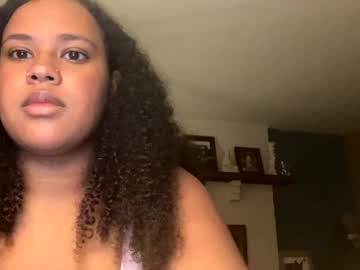 nicolette356