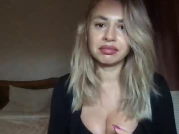 olivia mur27