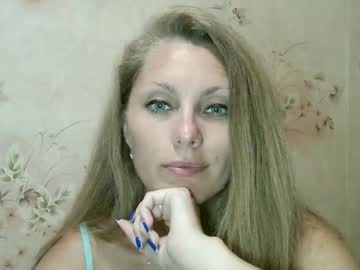 roxyfox18x01