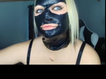 rubberxxkitty
