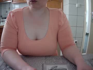 sanavi0806