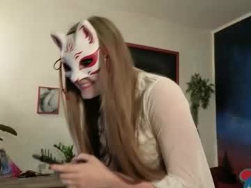 scarletkitsunya