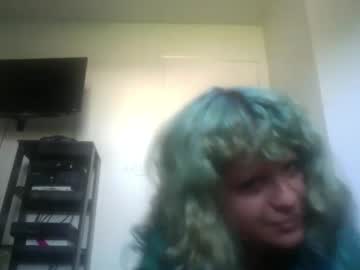 shortgrlstp1
