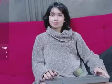 viiolet nyx
