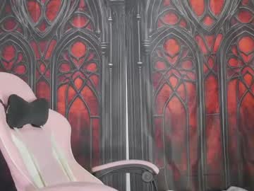 whitegothdoll